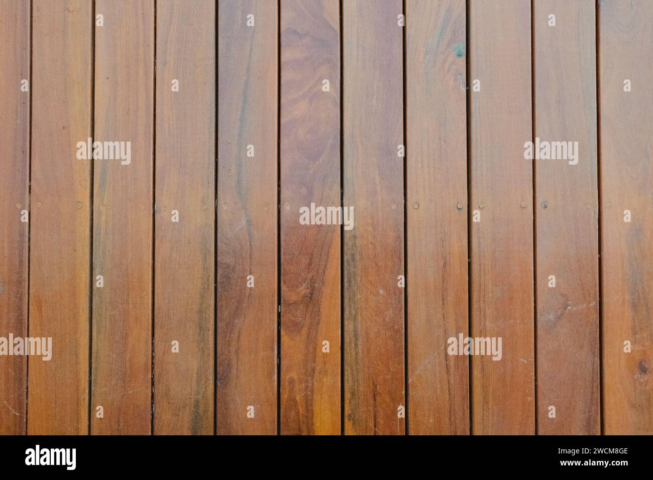 sfondo di club di legno allineati Foto Stock