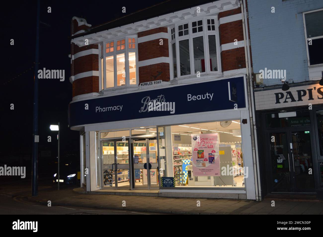 Boots Pharmacy a Mumbles, Swansea, Regno Unito. 15 gennaio 2024. Foto Stock