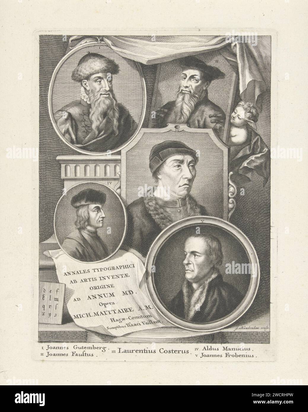 Ritratti di J. Gutenberg, J. Fust, L.J. Coster, A. Manutius e J. Froben, Jacob Houbraken, 1719 ritratti stampati del tipografo del XV secolo Johannes Gutenberg, Johann Fust, Laurens Jansz. Coster, dice Manutius e Johann Froben. Incisione/incisione della carta dell'Aia Foto Stock