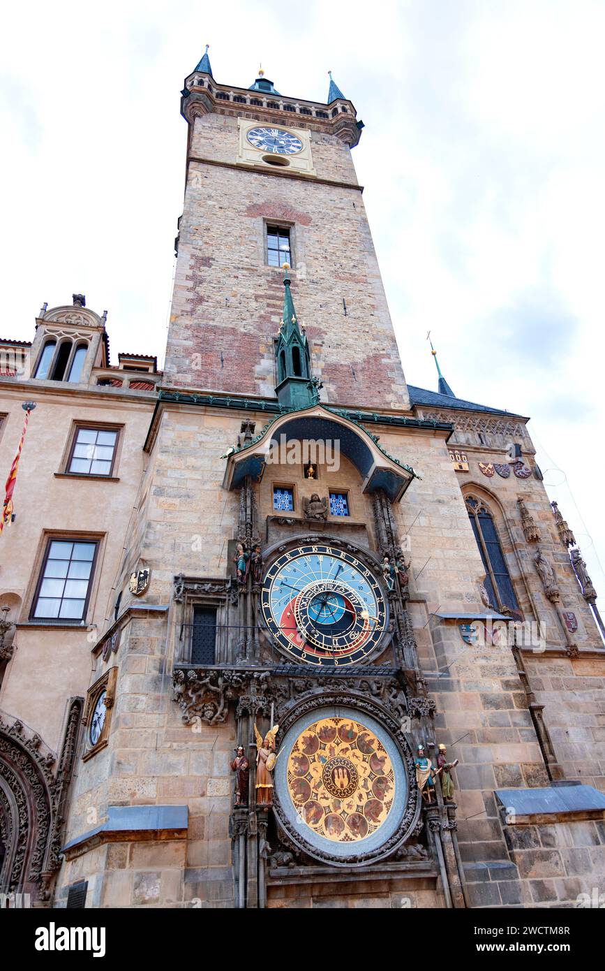 Fotografia scattata a Praga, Repubblica Ceca, con una vista dell'orologio astronomico di Praga (Staroměstský Orloj in ceco), noto anche come il Vecchio traino Foto Stock