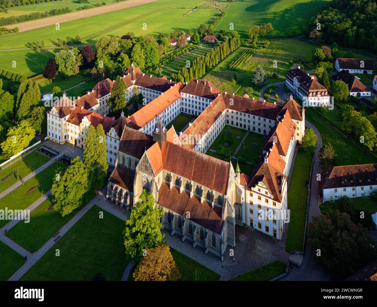 Germania, Bade Wurttemberg, Lago di Costanza (Bodensee), Salem, Castello e l'ex abbazia cistercense di Salem (vista aerea) Foto Stock