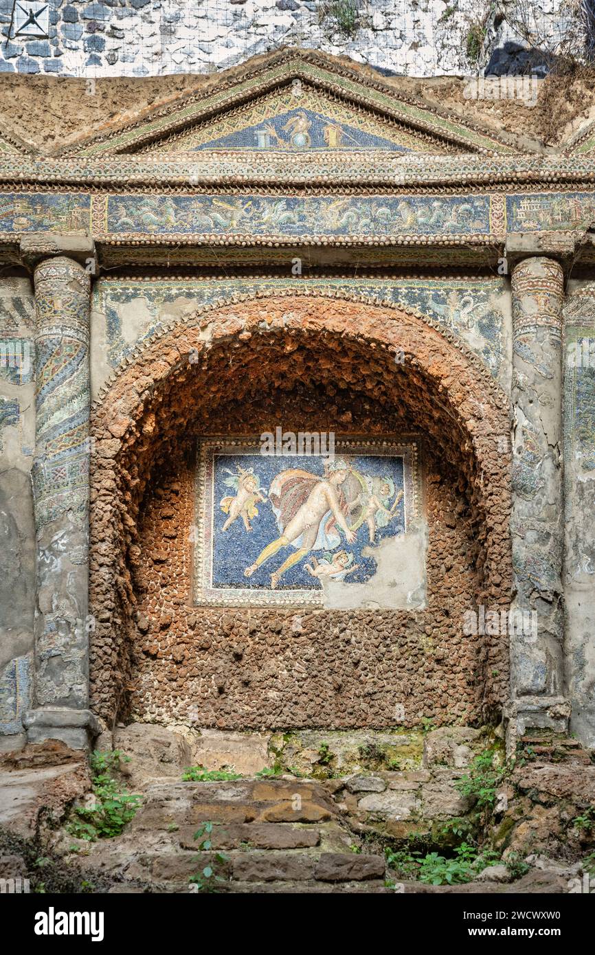 Italia, Campania, Golfo di Napoli, Pompei, arte mosaica del ninfeo nelle Terme Suburban Foto Stock