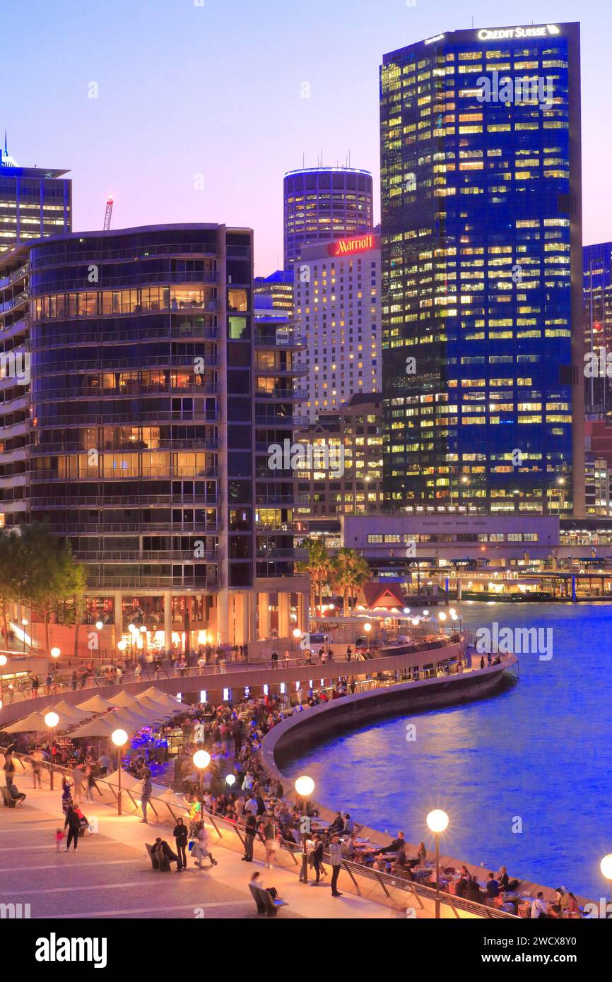 Australia, nuovo Galles del Sud, Sydney, vista di Sydney Cove e del quartiere centrale degli affari (CBD) dalla Sydney Opera House Foto Stock