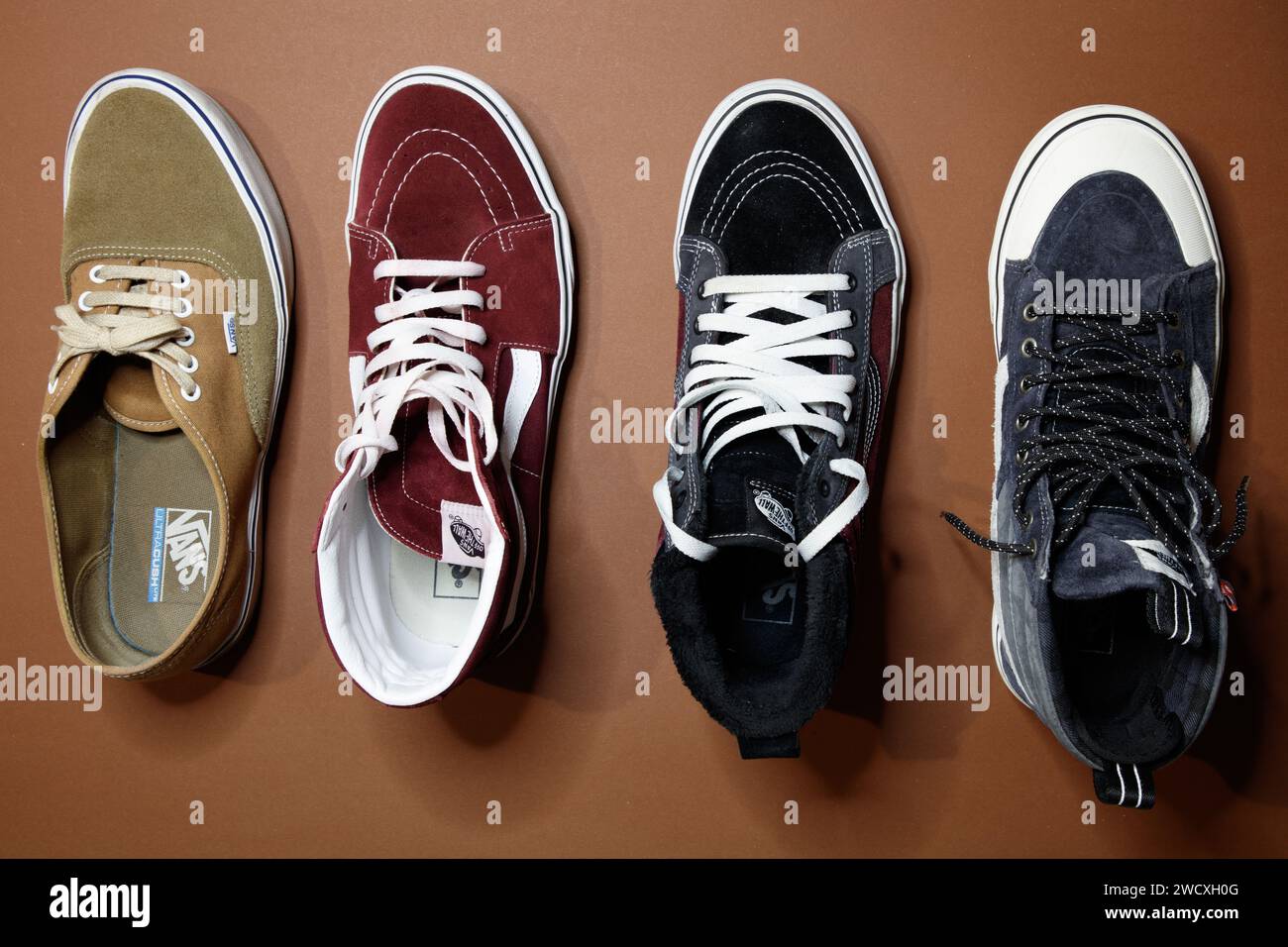 Vista dall'alto delle scarpe da skateboard Vans Foto Stock