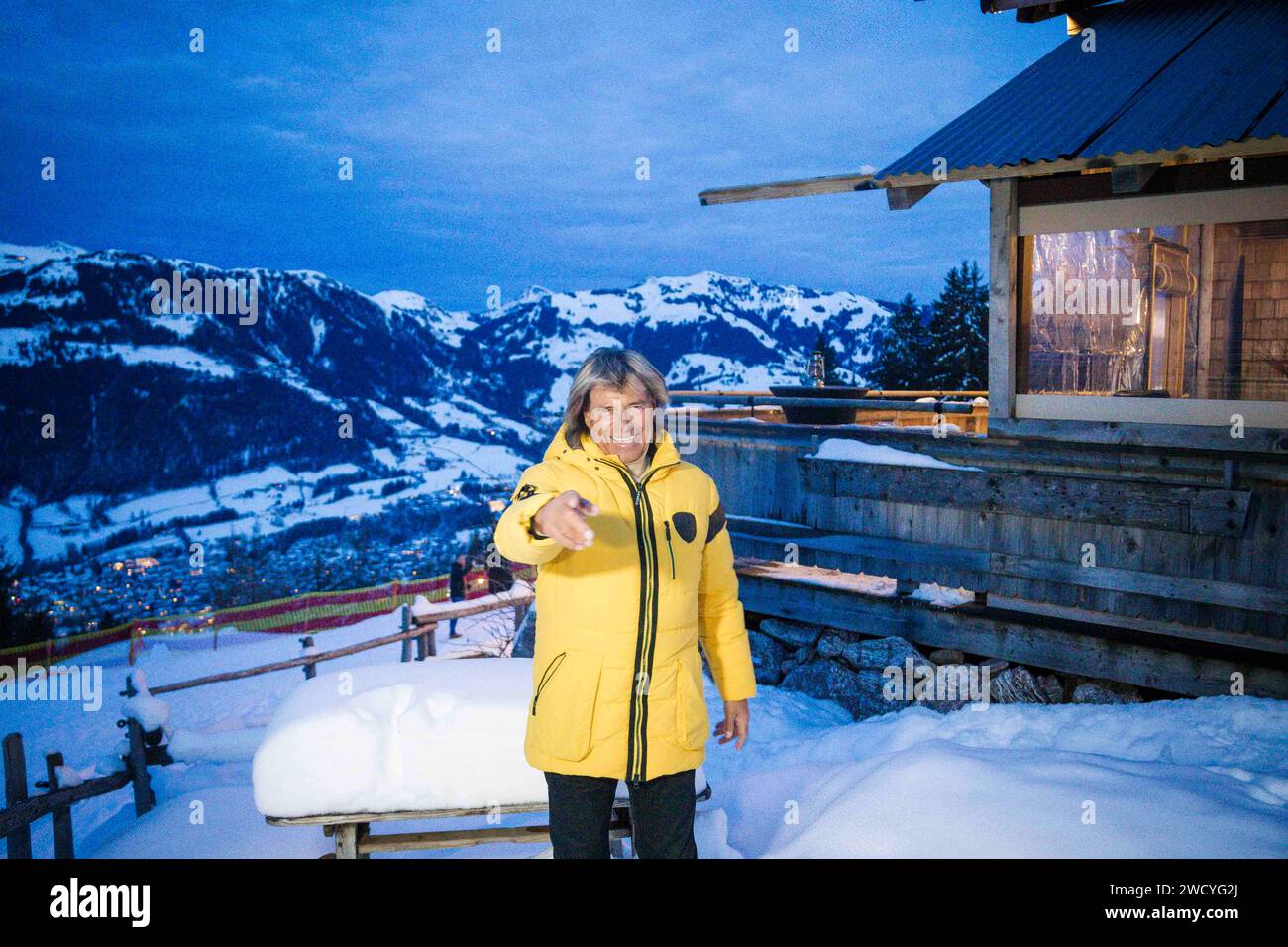 17.01.2024, Kitzbühel, AUT, Unterwegs in Tirolo, Präsentation CD Hansi Hinterseer, im Bild Hansi Hinterseer, Seidl Alm, *** 17 01 2024, Kitzbühel, AUT, Unterwegs in Tirolo, presentazione CD Hansi Hinterseer, nella foto Hansi Hinterseer, Seidl Alm, Foto Stock