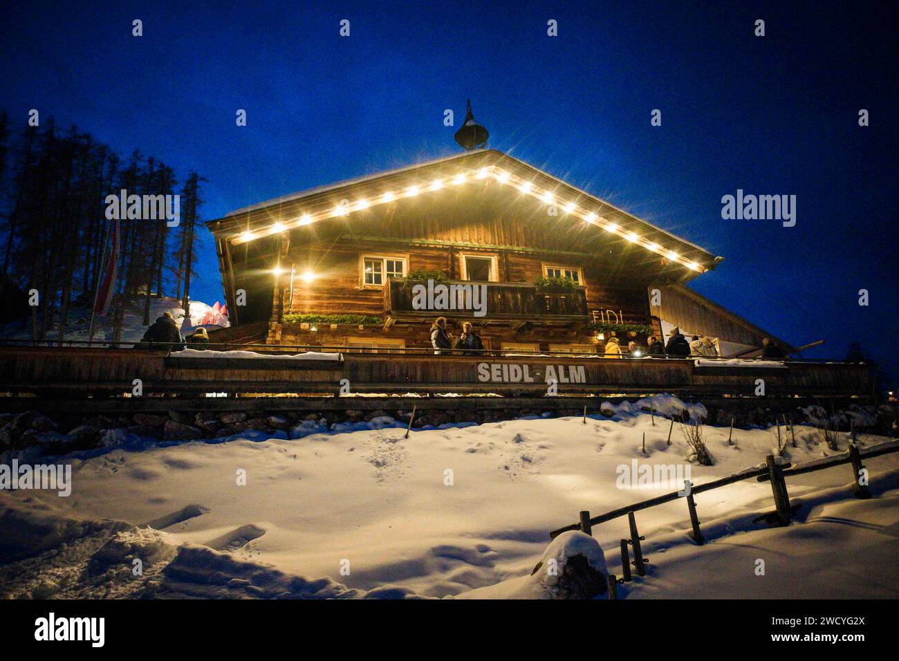 17.01.2024, Kitzbühel, AUT, Unterwegs in Tirolo, Präsentation CD Hansi Hinterseer, im Bild Hansi Hinterseer, Seidl Alm, *** 17 01 2024, Kitzbühel, AUT, Unterwegs in Tirolo, presentazione CD Hansi Hinterseer, nella foto Hansi Hinterseer, Seidl Alm, Foto Stock