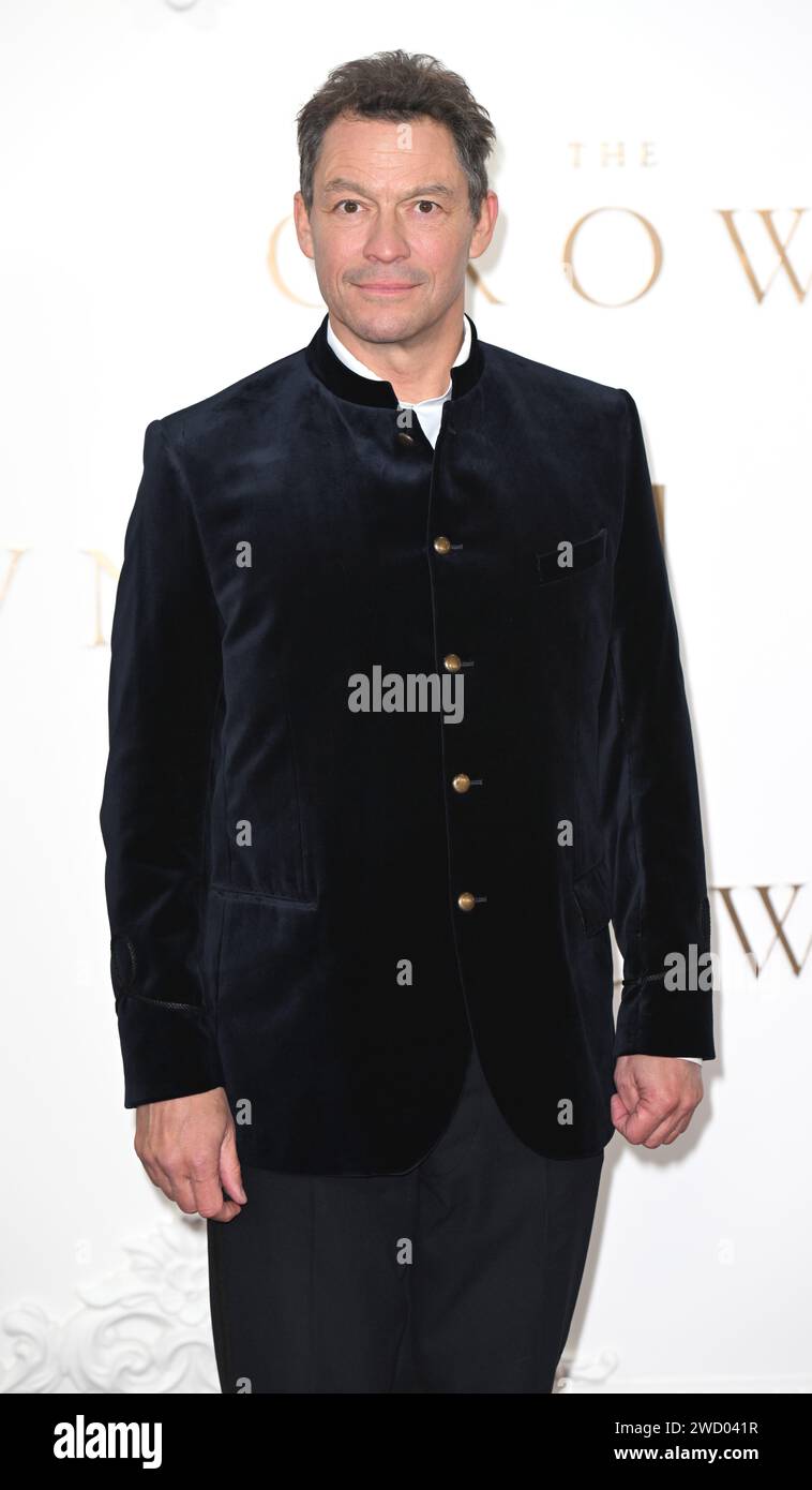 Foto deve essere accreditata ©Alpha Press 085000 05/12/2023 Dominic West The Crown Season Six finale Premiere a Londra Foto Stock