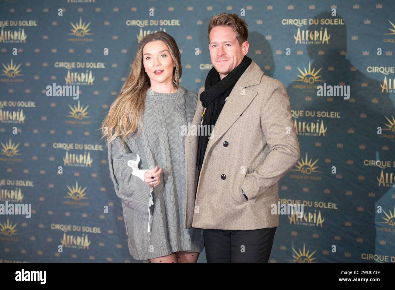 Londra, Regno Unito. 17 gennaio 2024. Nella foto: Candice Brown (L), Nicky Mercer partecipa alla prima europea di "ALEGRIA - in A New Light" del Cirque du Soleil alla Royal Albert Hall. Credito: Justin ng/Alamy Live News Foto Stock