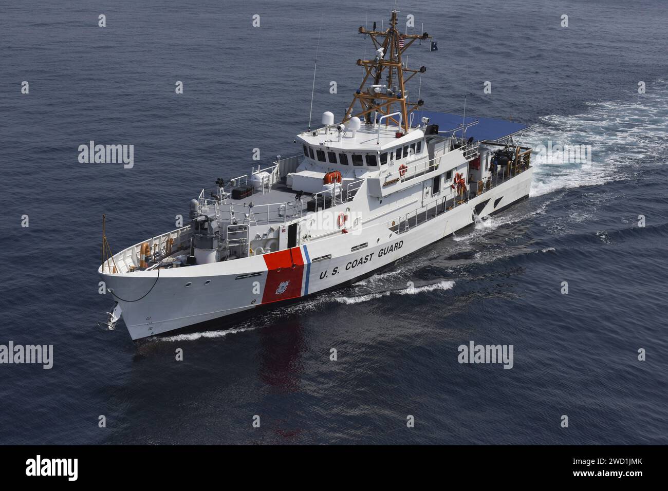 La Guardia Costiera Cutter Forrest Rednour arriva a San Pedro, in California. Foto Stock