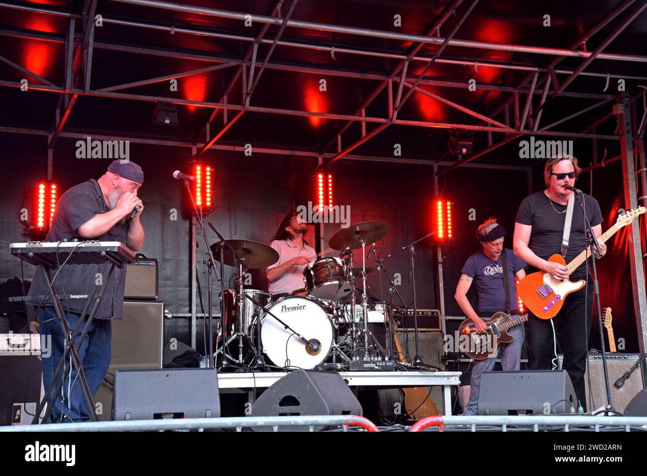 Quartetto blues trance belga/olandese 44 Rave si esibisce sul palco di Place Ste-Catherine al Brussels Jazz Festival, maggio 2023 Foto Stock