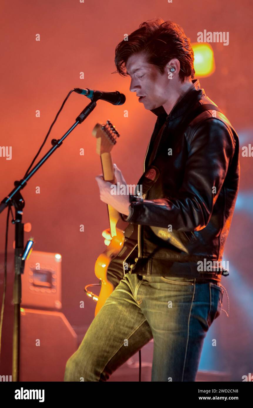 Alex Turner - Arctic Monkeys, V2011, Hylands Park, Chelmsford, Essex, Regno Unito - 20 agosto 2011 Foto Stock