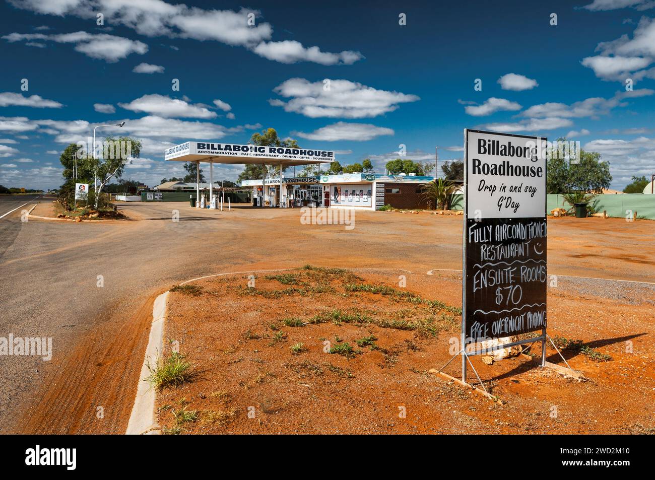 Famosa Billabong Roadhouse sulla Northwest Coastal Highway, nell'Outback dell'Australia Occidentale. Foto Stock