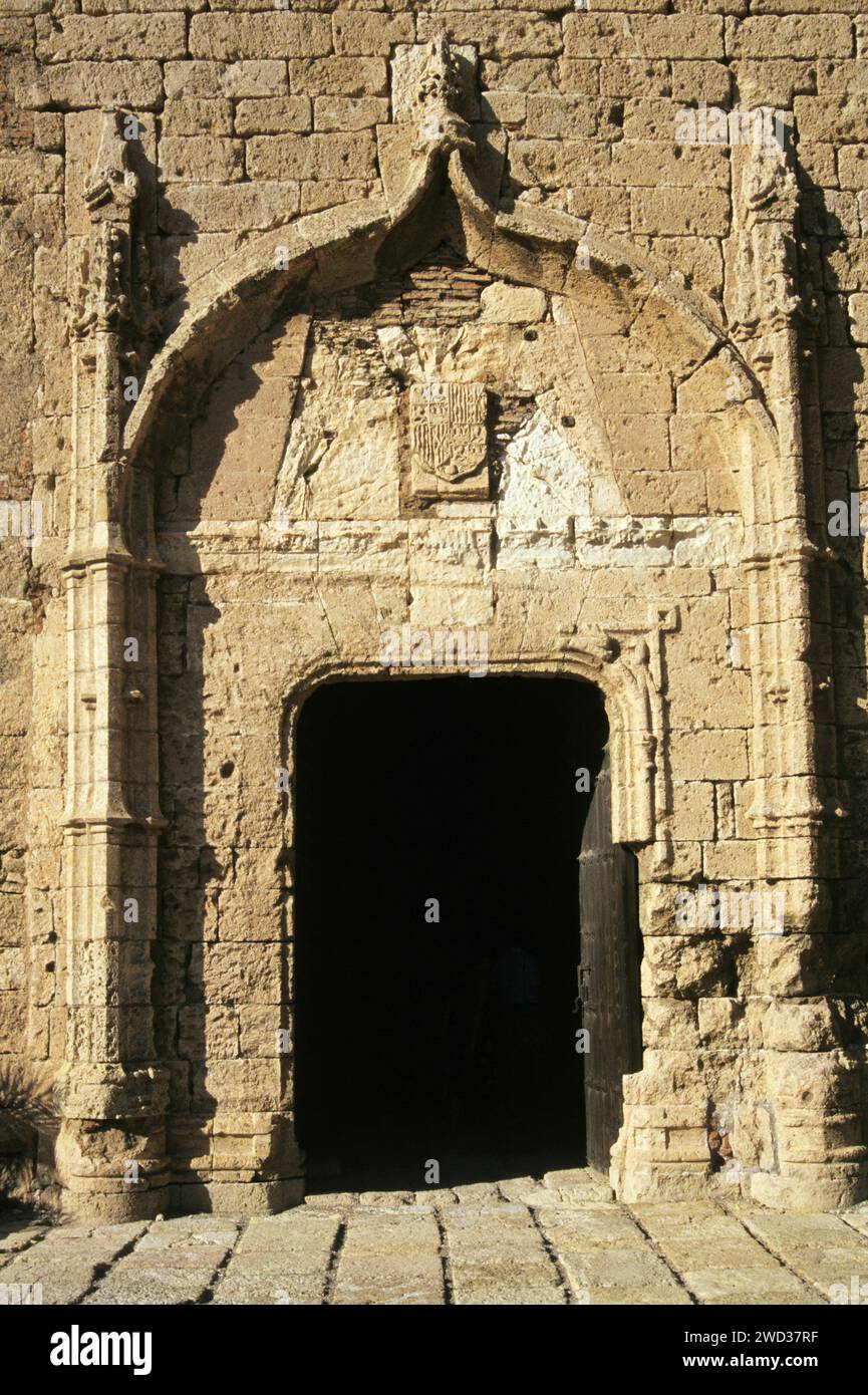 Ingresso della Torre del Homenaje all'interno della Alcazaba di Almeria - Spagna Foto Stock