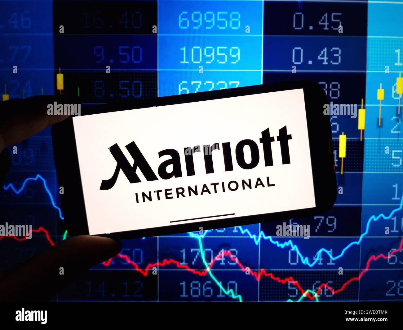 Konskie, Polonia - 16 gennaio 2024: Logo della società Marriott International visualizzato sullo schermo del telefono cellulare Foto Stock