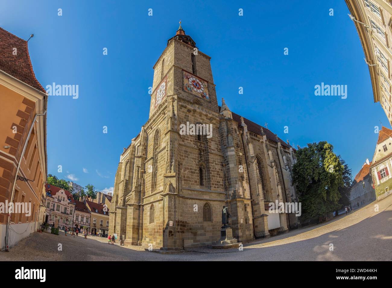 BRASOV, TRANSILVANIA, ROMANIA - 11 LUGLIO 2020: Chiesa Nera, una chiesa costruita dalla comunità tedesca della città in stile gotico. Foto Stock