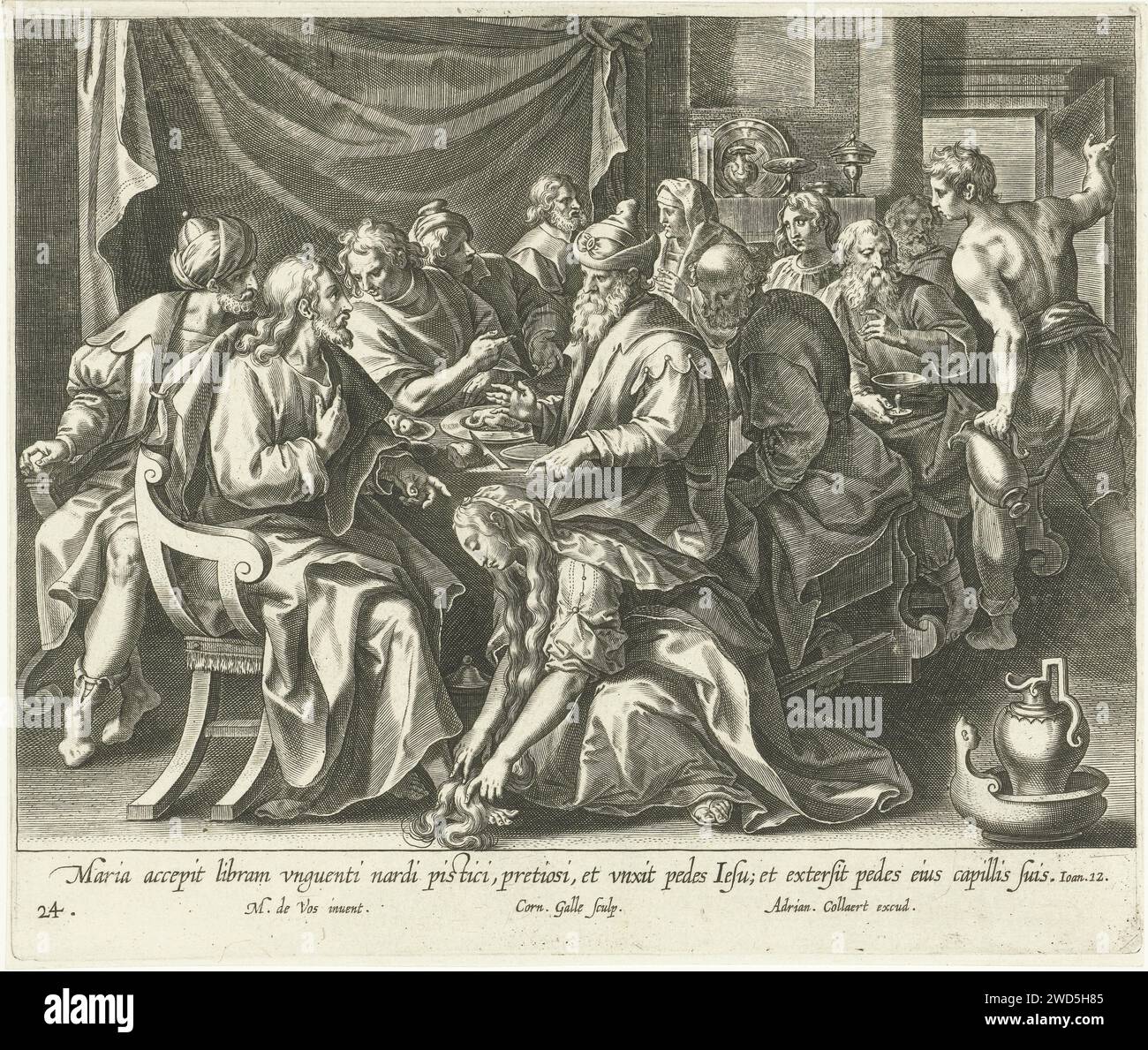 Maria Maddalena lava i piedi di Cristo, Cornelis Galle (i), dopo Maerten de Vos, 1598 - 1618 stampa Maria Maddalena, una gabbia di luce, asciuga i piedi di Cristo con i suoi capelli. Poi unirà i piedi. Giuda Iskariota protesta, ma Cristo spiega che bisogna perdonarla (Luca 7, 36-50). La stampa ha una didascalia latina. La stampa fa parte di una serie sulla vita di Cristo. Carta di Anversa che incide una donna lava i piedi di Cristo con le sue lacrime e li pulisce con i capelli Foto Stock