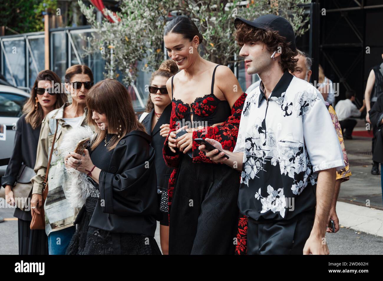 Chiara Baschetti all'esterno della mostra Antonio Marras durante la settimana della moda milanese Primavera/Estate 2024. Foto Stock