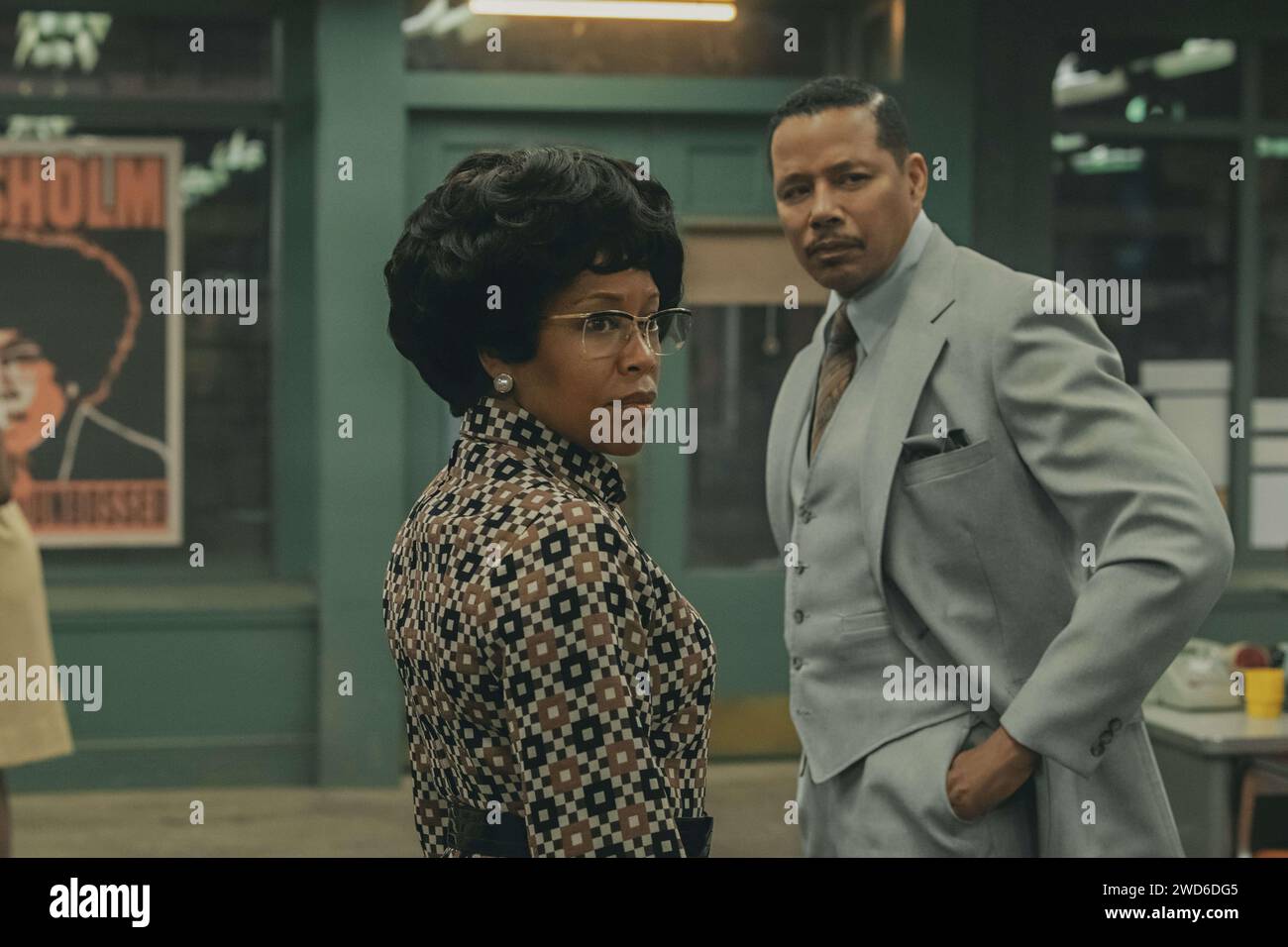 DATA DI USCITA: 22 marzo 2024. TITOLO: Shirley. STUDIO: Netflix. DIRETTORE: John Ridley. TRAMA: Film biografico su Shirley Chisholm, la prima donna nera del Congresso d'America. PROTAGONISTA: REGINA KING nel ruolo di Shirley Chisholm, TERRENCE HOWARD nel ruolo di Arthur Hardwick Jr. (Immagine di credito: © Netflix/Entertainment Pictures/ZUMAPRESS.com) SOLO PER USO EDITORIALE! Non per USO commerciale! Foto Stock