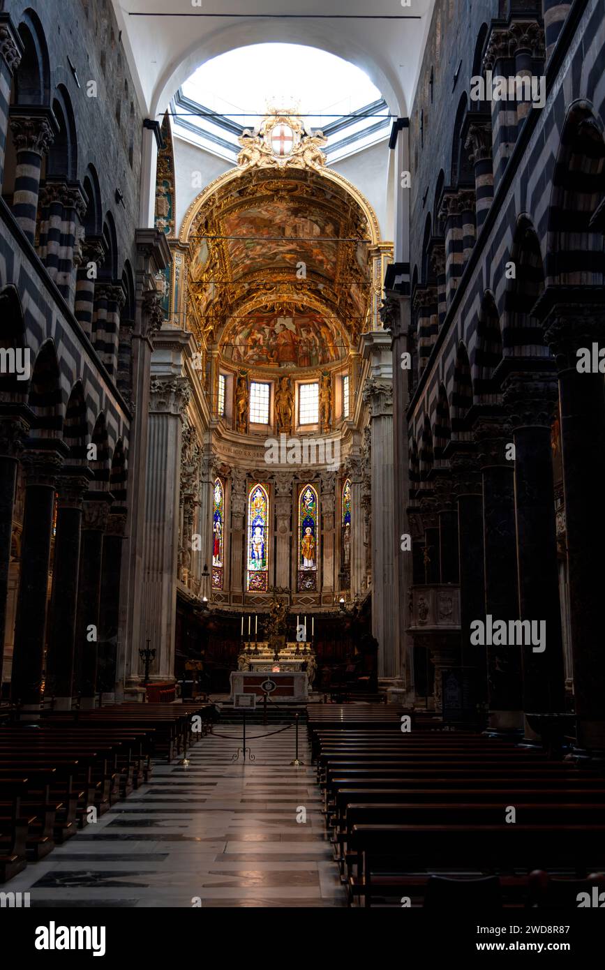 Fotografia scattata a Genova, in Italia, presso la Cattedrale di San Lorenzo Foto Stock