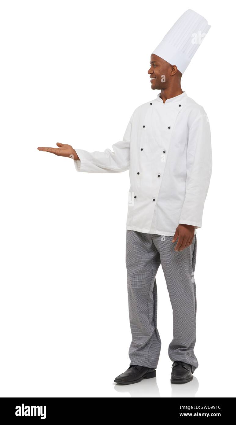 Felice, chef e gesto della mano in studio con un servizio cordiale e cuoco professionale nel lavoro di ospitalità. Uomo nero, positivo e aperto palmo piccolo Foto Stock