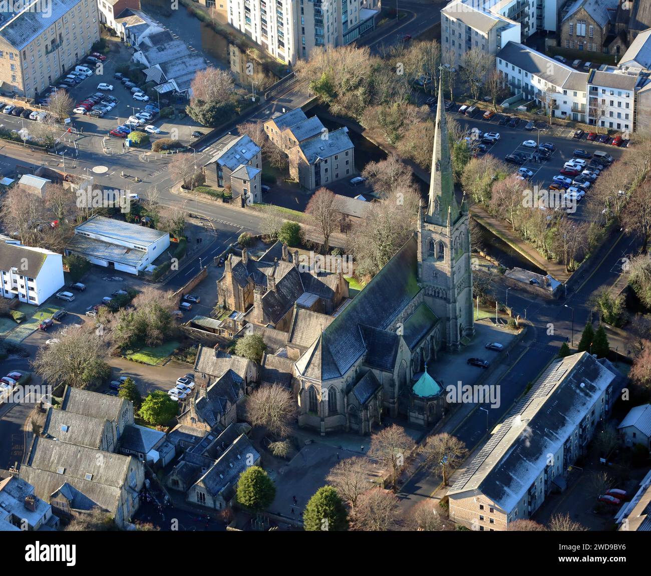 Vista aerea della cattedrale di Lancaster (una cattedrale cattolica) nel centro di Lancaster Foto Stock