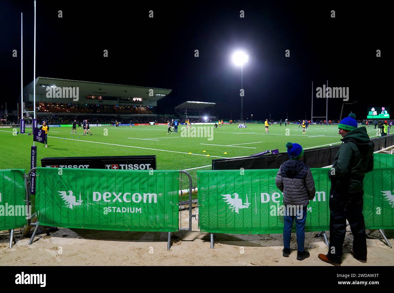 Una visione generale della segnaletica per il nuovo Dexcom Stadium mentre i giocatori si scaldano davanti alla partita della Investec Champions Cup al Dexcom Stadium di Galway. Data immagine: Venerdì 19 gennaio 2024. Foto Stock