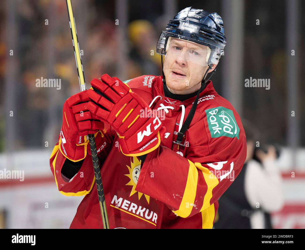 # Duesseldorfer EG vs. Nuernberg Ice Tigers, Eishockey, Penny DEL, 39. Spieltag, Saison 2023/2024, 19.01.2024 foto: Eibner-Pressefoto/Thomas Haesler Foto Stock