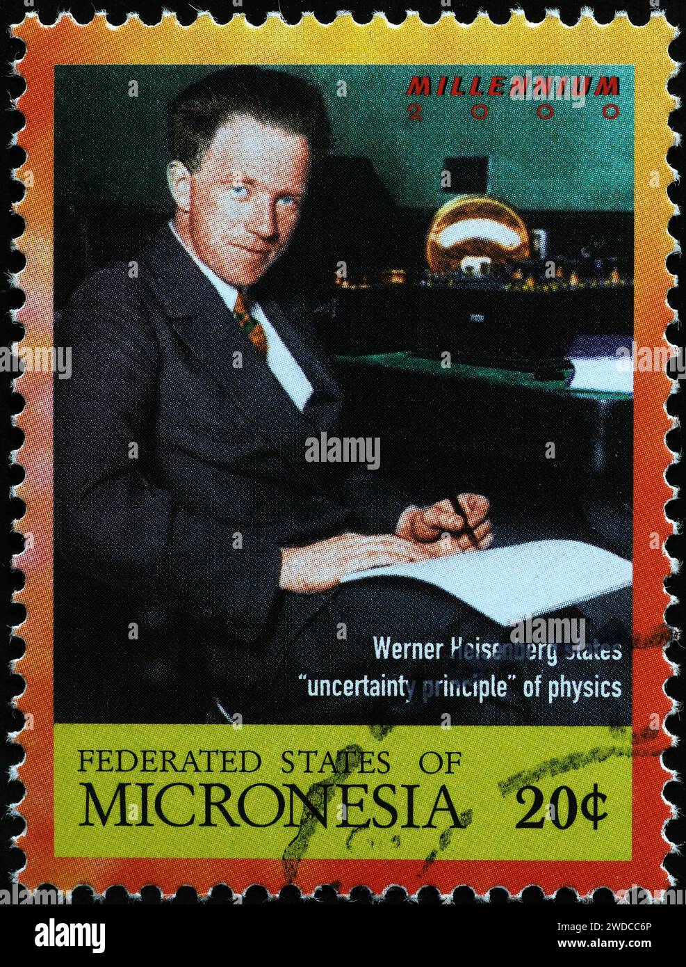 Principio di incertezza dei fisichi dichiarato da Werner Heisenberg celebrato sul francobollo Foto Stock