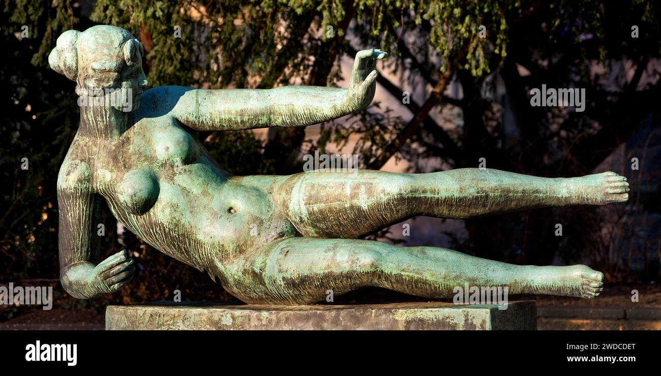 Scultura della fontana intitolata l'Air di Aristide Maillol, modernismo classico, Hannover, bassa Sassonia, Germania Foto Stock
