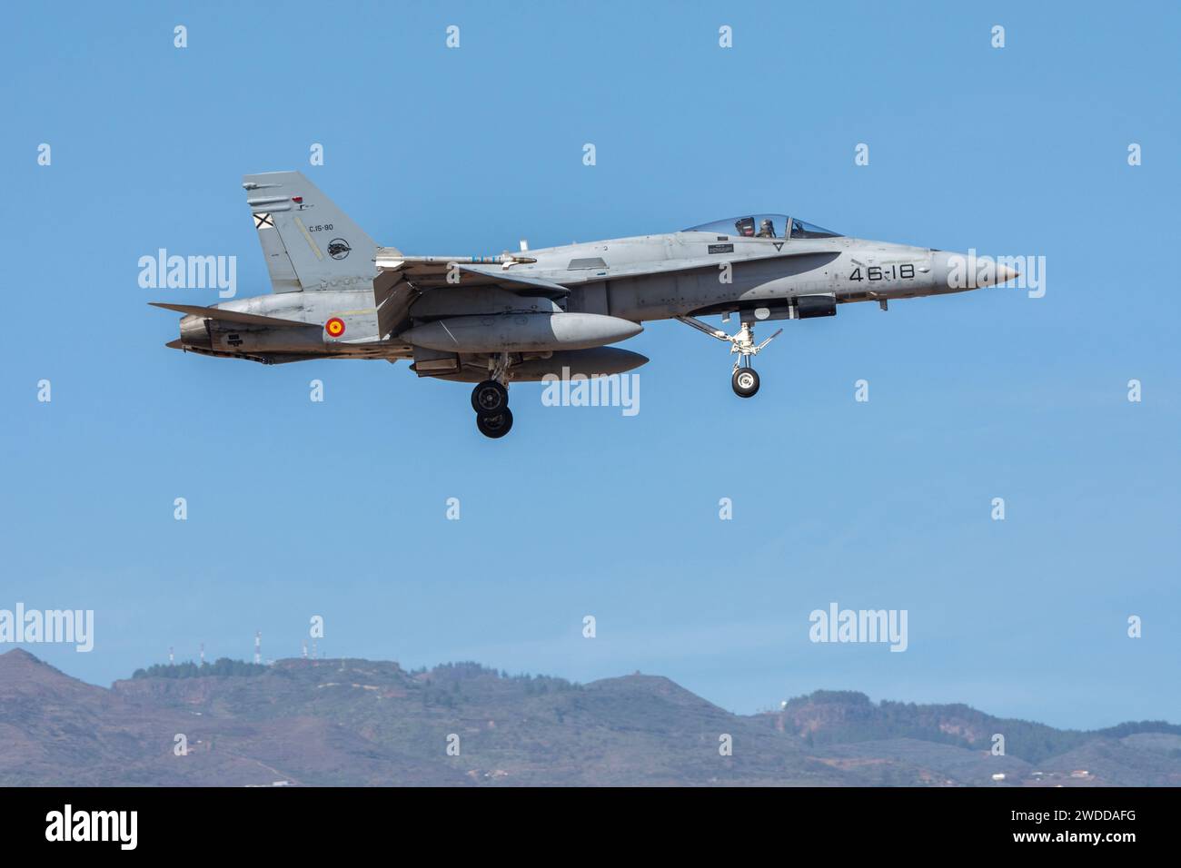 Atterraggio aereo da caccia F-18 Foto Stock