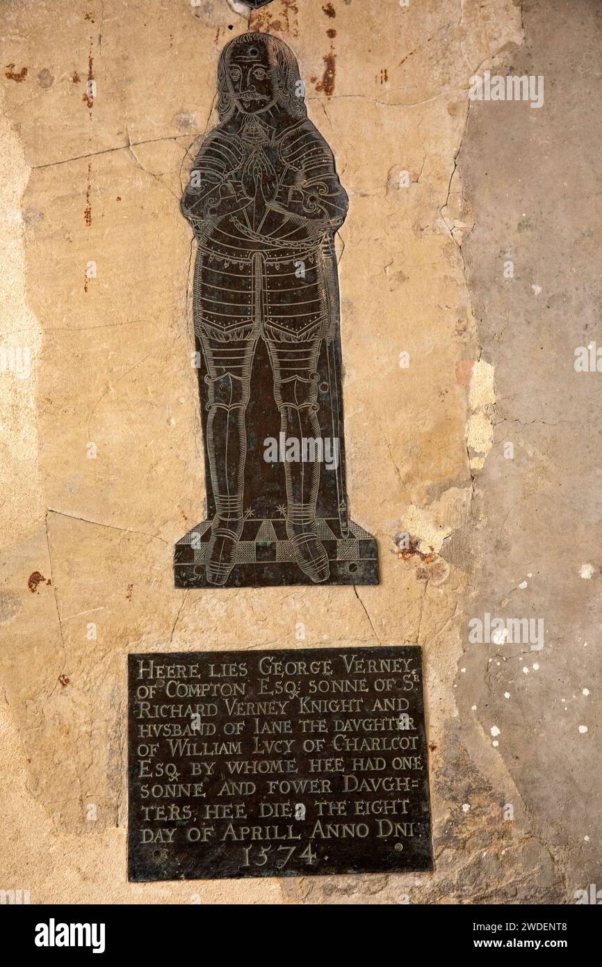 Regno Unito, Inghilterra, Warwickshire, Compton Verney, Chapel, 1574 George Verney Memorial Brass Foto Stock