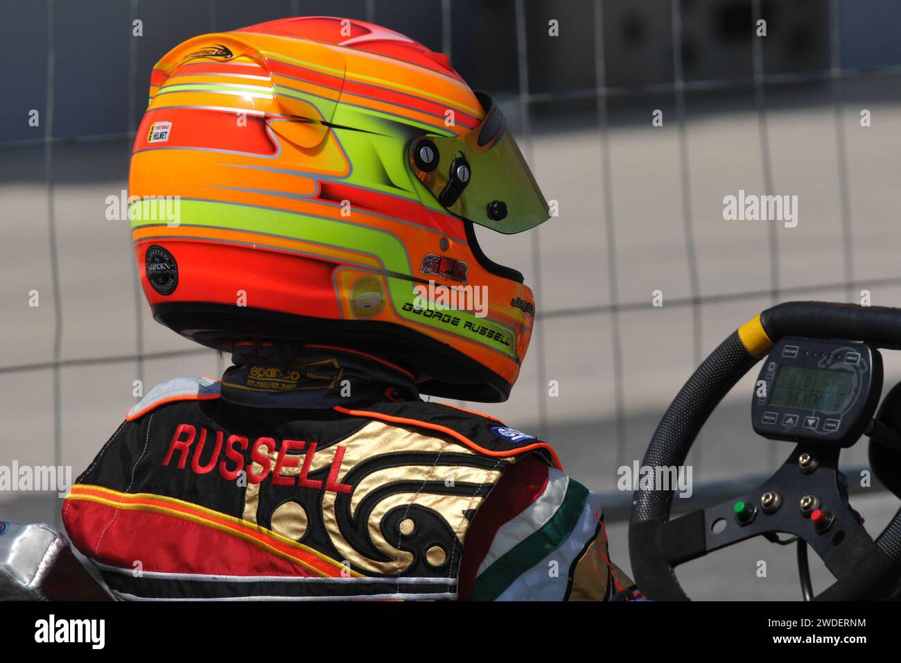 George Russell, pilota di Mercedes F1, ha visto qui nei suoi primi anni di carriera nel karting nel 2011. Foto Stock