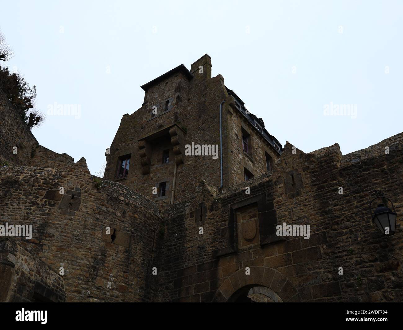 Mont-Saint-Michel è un comune francese situato nel dipartimento della Manica in Normandia. Foto Stock