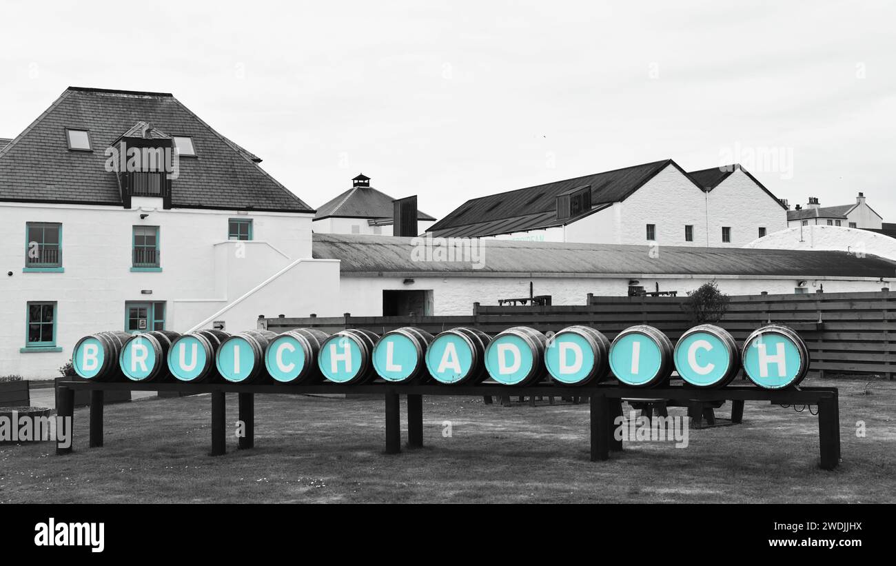 Distilleria di whisky Bruichladdich sull'isola di Islay in Scozia Foto Stock