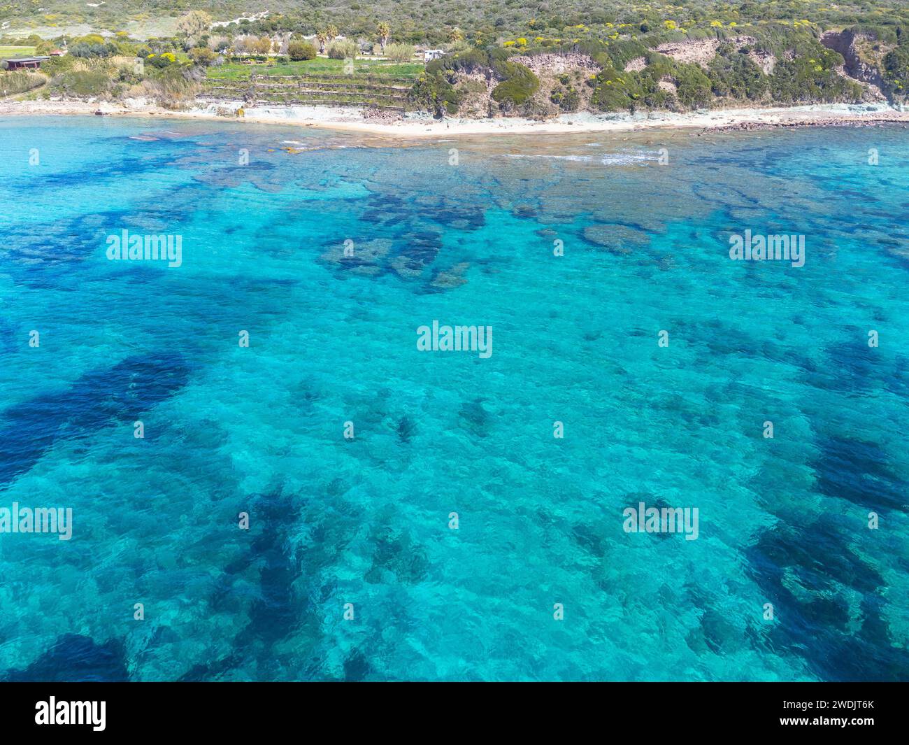 Vista aerea della spiaggia la speranza in primavera. Sardegna, Italia Foto Stock