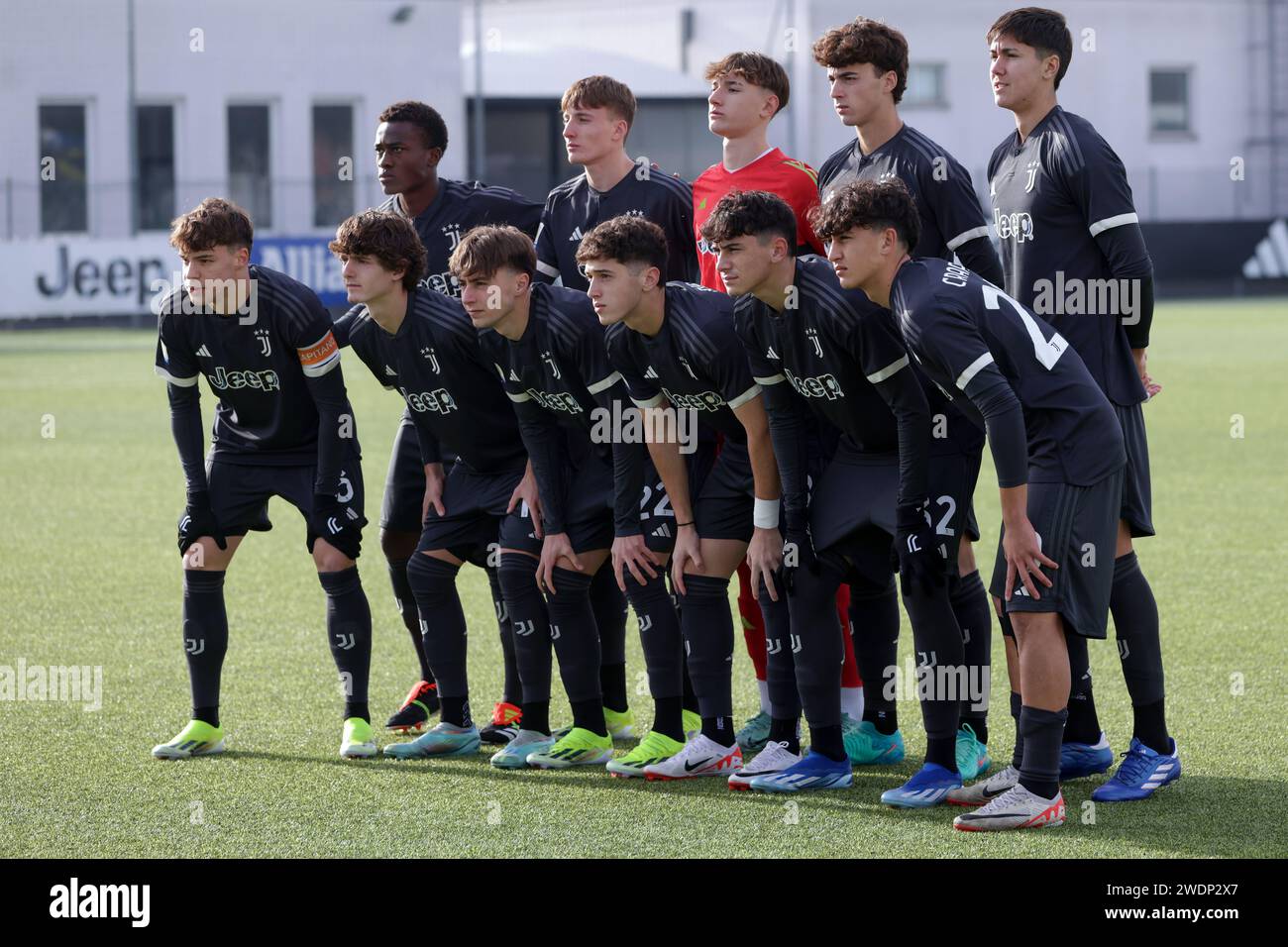 Il piccolo Filippo va all´Inter: cambio scuola, mai squadra.FOTO -  Positanonews