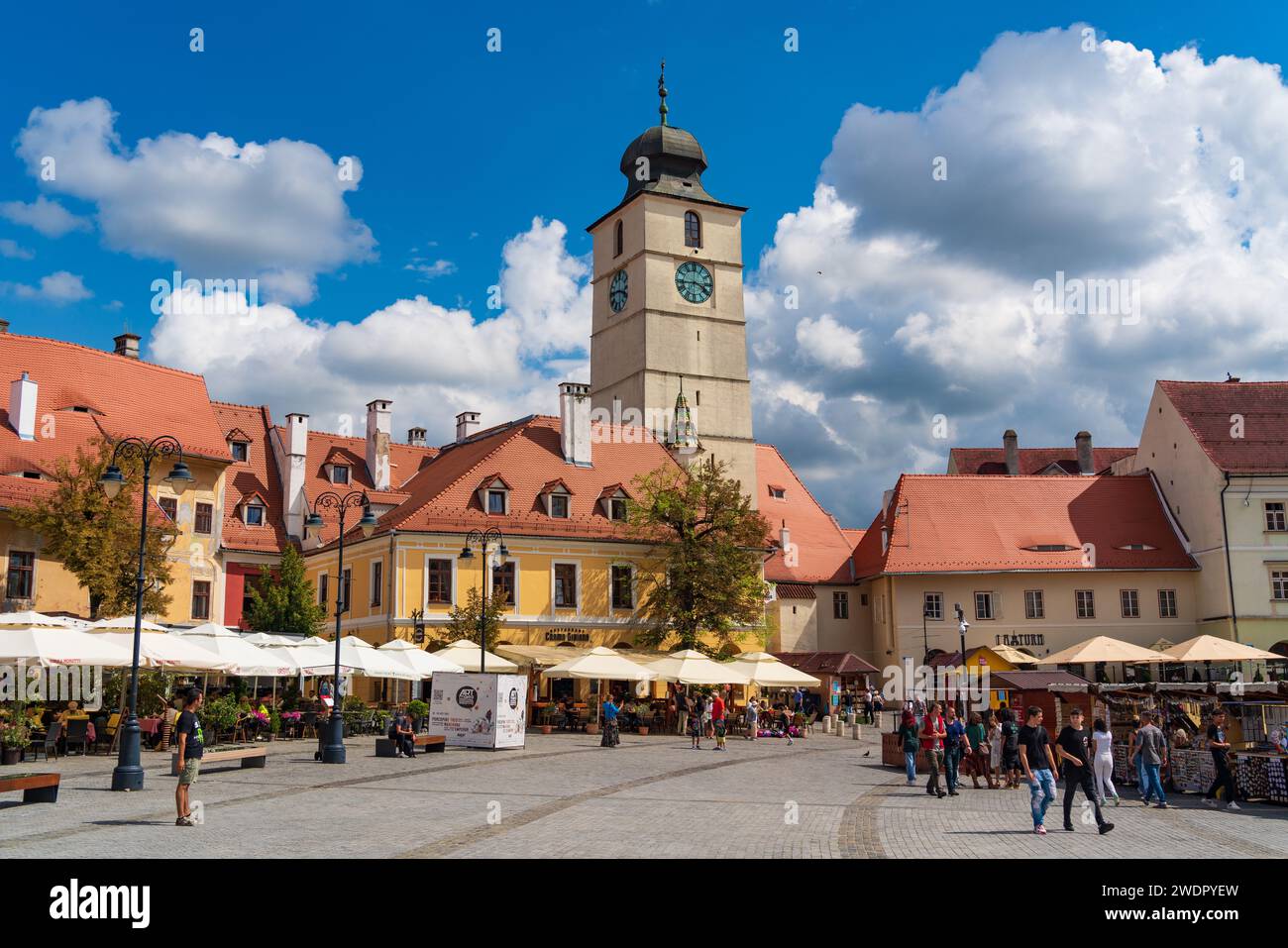 Piazza piccola a Sibiu, Transilvania, Romania Foto Stock