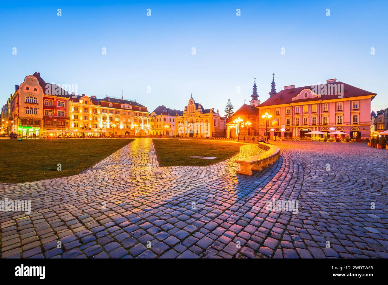 Timisoara, Romania. Union Square, splendida arte barocca, storica regione rumena del Banato. Foto Stock