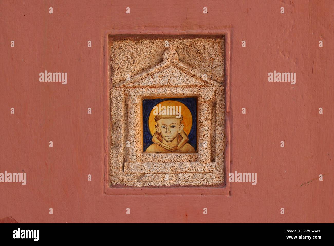 altare ortodosso all'aperto a chania a creta in grecia Foto Stock