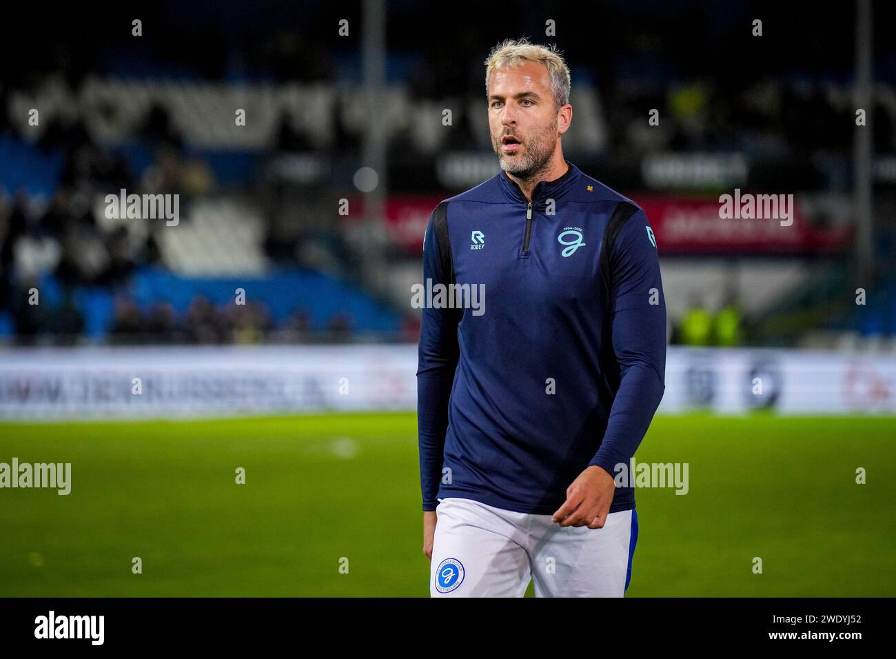 Doetinchem, Paesi Bassi. 22 gennaio 2024. DOETINCHEM, PAESI BASSI - 22 GENNAIO: Ralf Seuntjens di De Graafschap guarda al Keuken Kampioen Divisie match tra De Graafschap e Jong PSV allo Stadion De Vijverberg il 22 gennaio 2024 a Doetinchem, Paesi Bassi. (Foto di Rene Nijhuis/Orange Pictures) credito: dpa/Alamy Live News Foto Stock