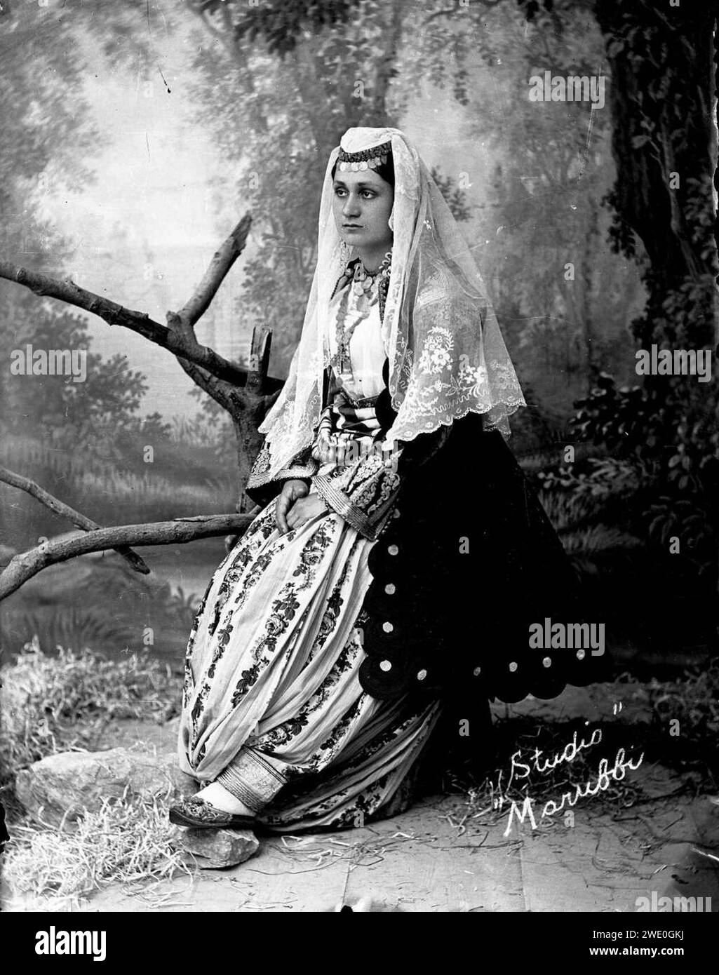 donna-albanese-foto-e-immagini-stock-in-bianco-e-nero-alamy