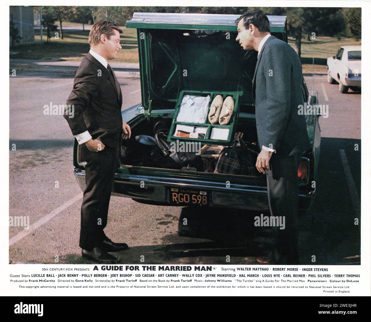 ROBERT MORSE e WALTER MATTHAU in Una GUIDA PER L'UOMO SPOSATO 1967, regista GENE KELLY libro / sceneggiatura Frank Tarloff musica John / Johnny Williams produttore Frank McCarthy Twentieth Century Fox Foto Stock