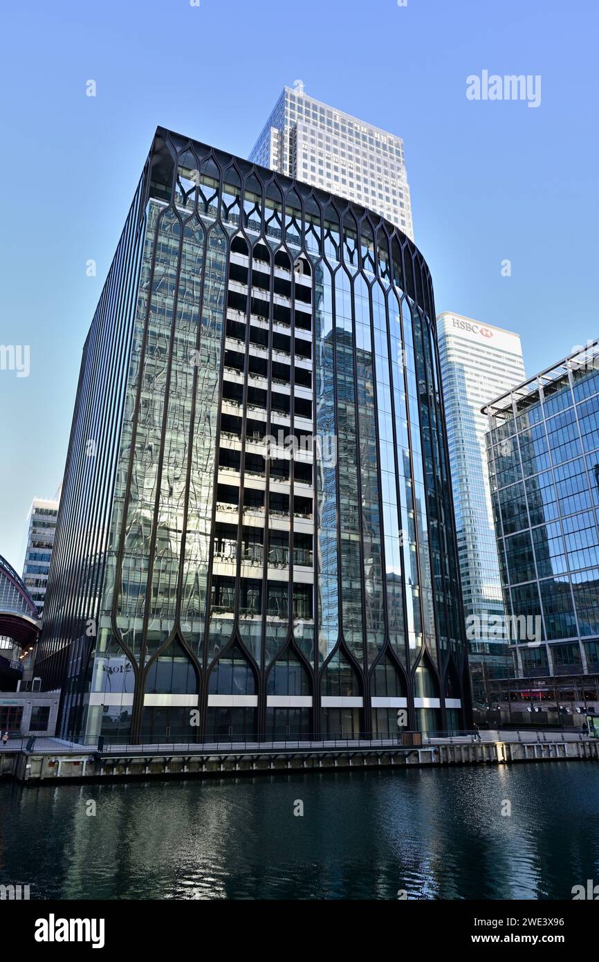 YY London Building, 30 South Colonnade, Canary Wharf, Docklands, East London, Regno Unito Foto Stock