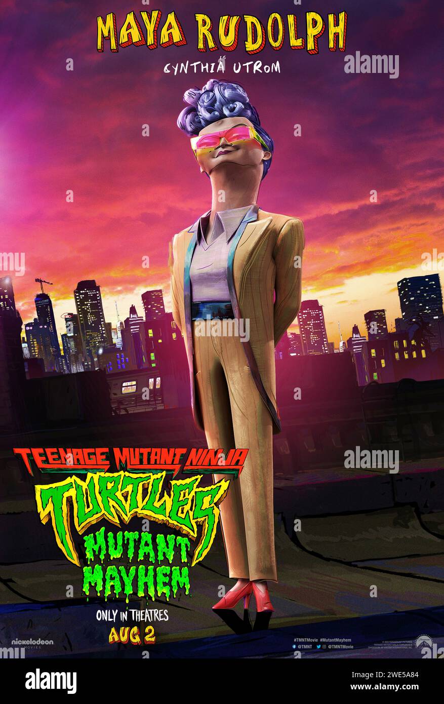 Teenage Mutant Ninja Turtles: Mutant Mayhem (2023) diretto da Raine Allen-Miller e interpretato da Maya Rudolph nel ruolo di Cynthia Utrom in questa elegante animazione. Poster dei caratteri STATUNITENSI ***SOLO PER USO EDITORIALE***. Credito: BFA / Paramount Pictures Foto Stock