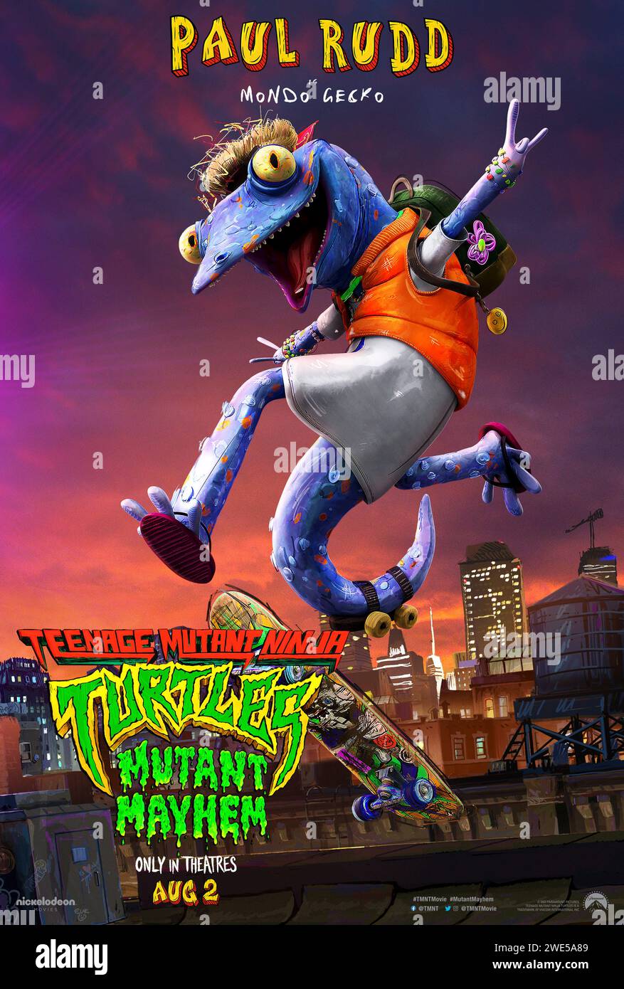 Teenage Mutant Ninja Turtles: Mutant Mayhem (2023) diretto da Raine Allen-Miller e interpretato da Paul Rudd nel ruolo di mondo Gecko in questa elegante animazione. Poster dei caratteri STATUNITENSI ***SOLO PER USO EDITORIALE***. Credito: BFA / Paramount Pictures Foto Stock