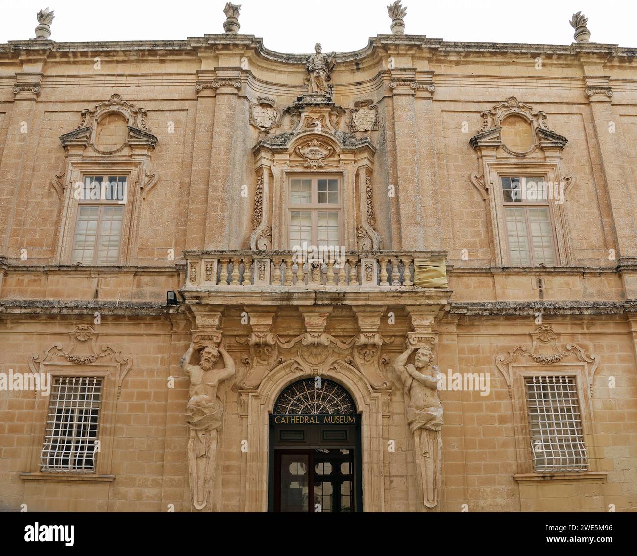 Facciata del Museo della Cattedrale di Mdina a Malta Foto Stock