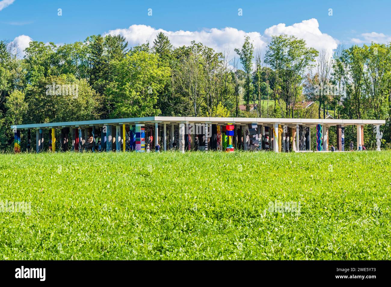 Art project Stoa 169, Artists&#39; Column Hall, Polling, Bavaria, Germania Foto Stock