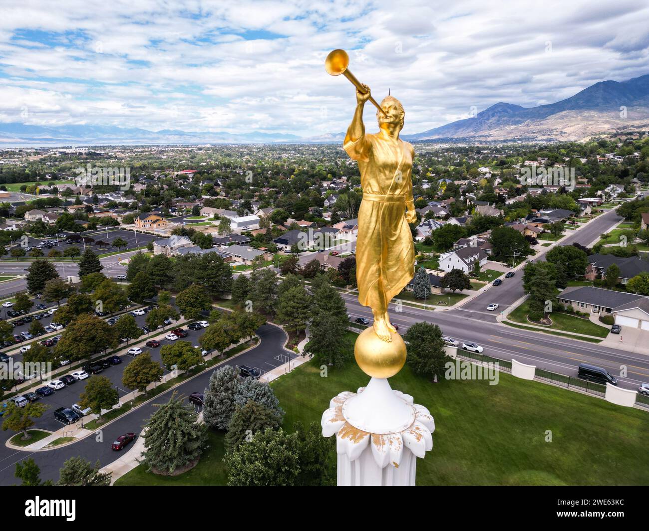 Angel Moroni in cima al Provo Utah Temple, Provo, Utah, USA Foto Stock