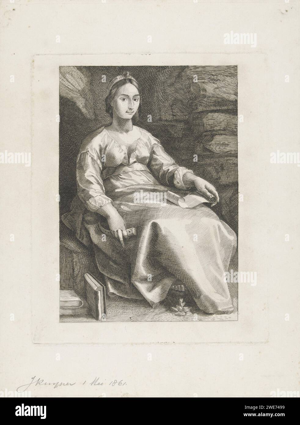 Melpomene, J. Kuyper (apprendista), dopo Goltzius, 1861 stampa Una donna seduta con un fischio alla mano destra e un rotolo di carta in grembo. Ci sono tre libri accanto a lei e c'è un fiore davanti a lei. incisione/incisione su carta donna adulta. registratore (strumento musicale). libro Foto Stock