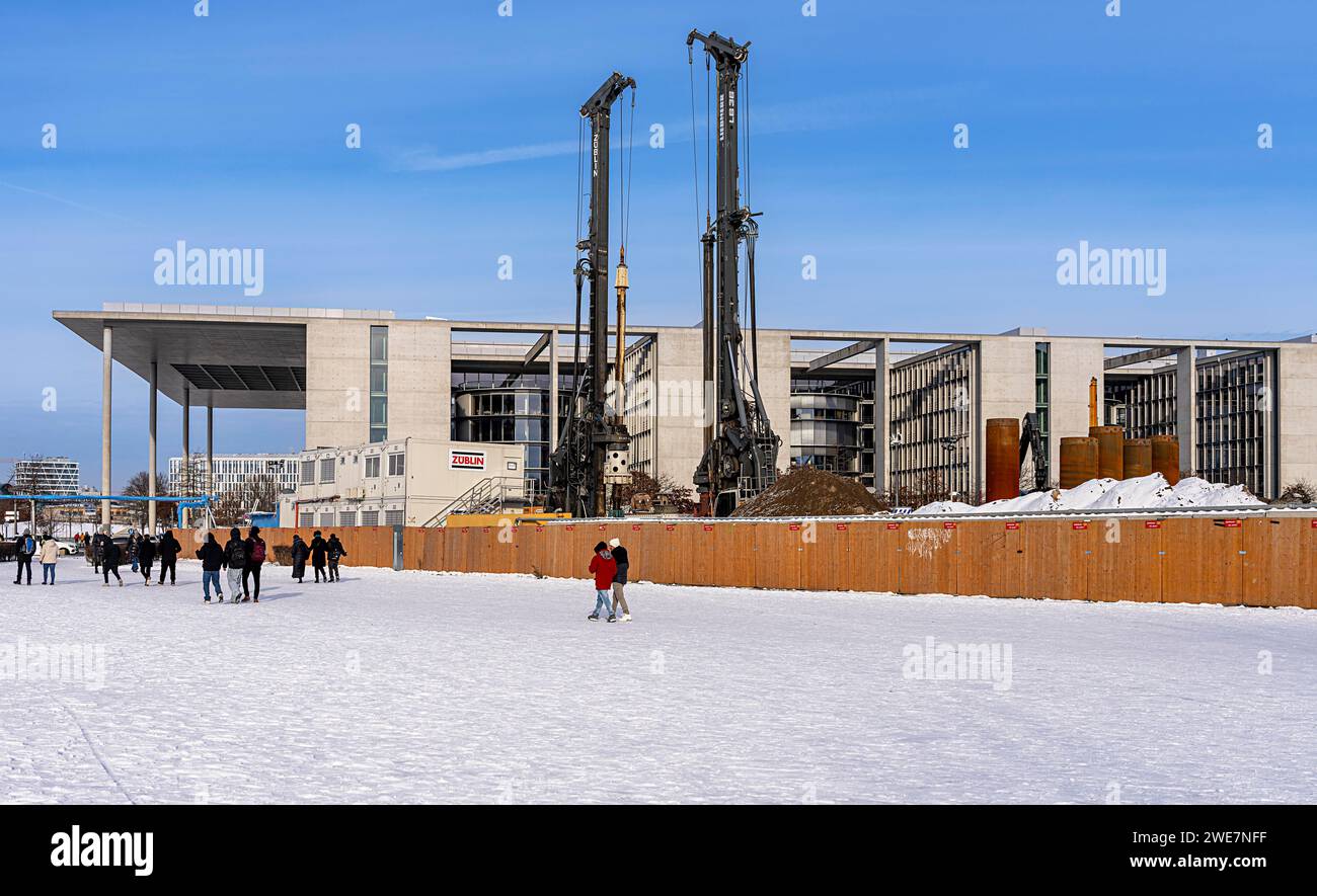 Cantiere con recinzione, Reichstag di Berlino, quartiere governativo, Berlino, Germania Foto Stock